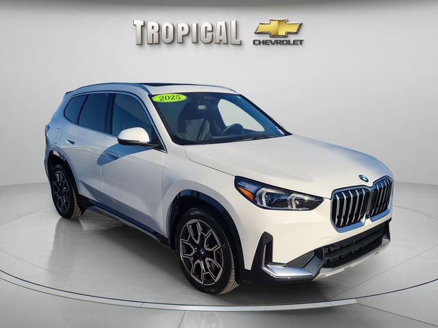 Used 2025 BMW X1 xDrive28i w/ Technology Package image 4