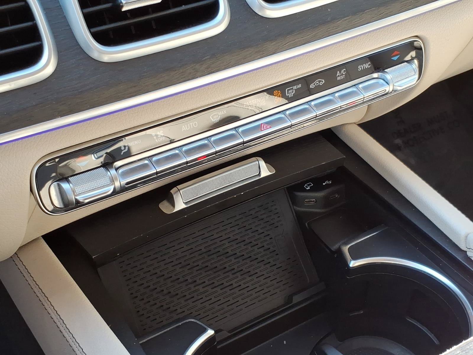 Used 2020 Mercedes-Benz GLS 450 4MATIC image 21