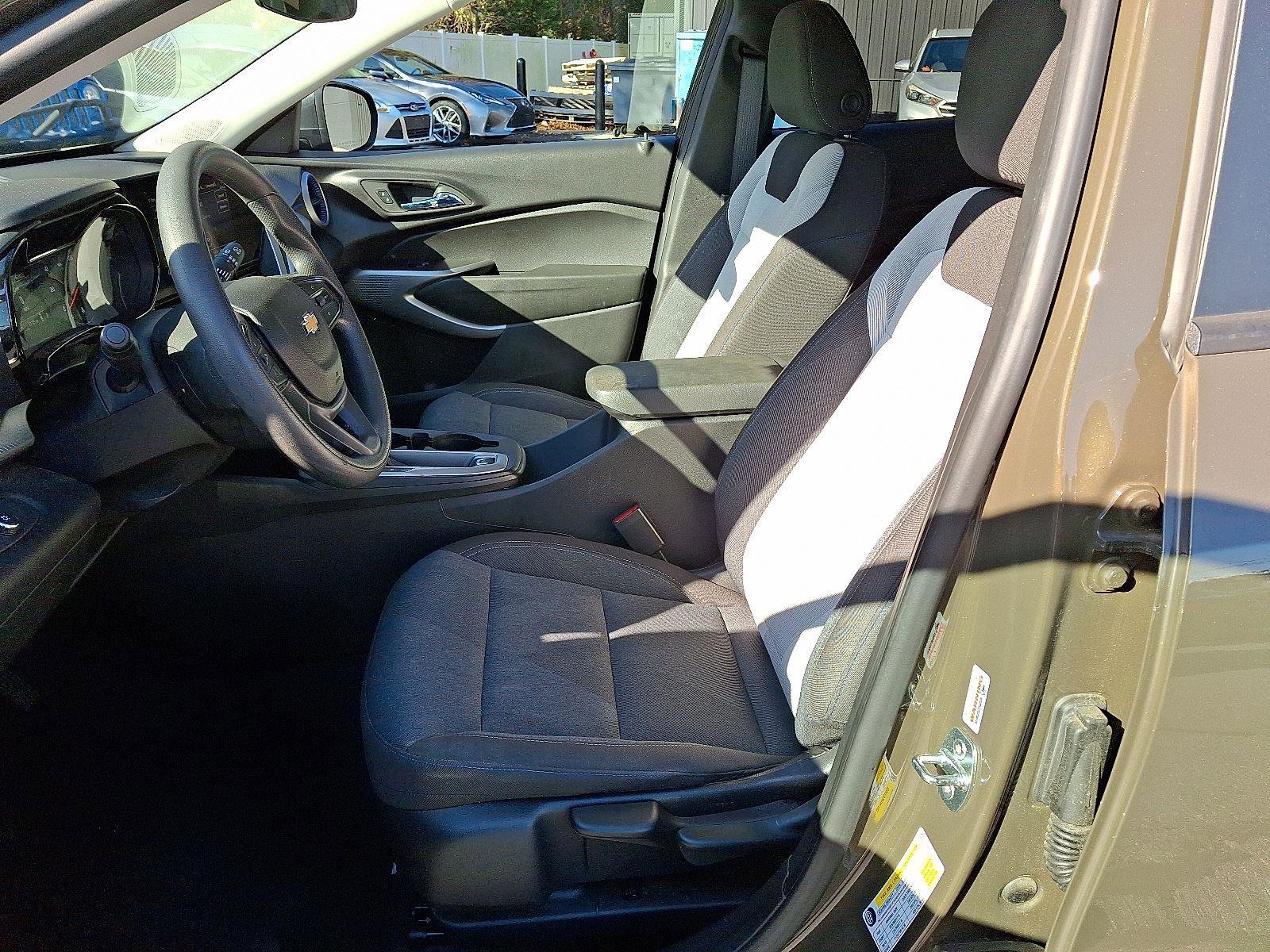 Used 2024 Chevrolet Trax LS w/ Driver Confidence Package image 13