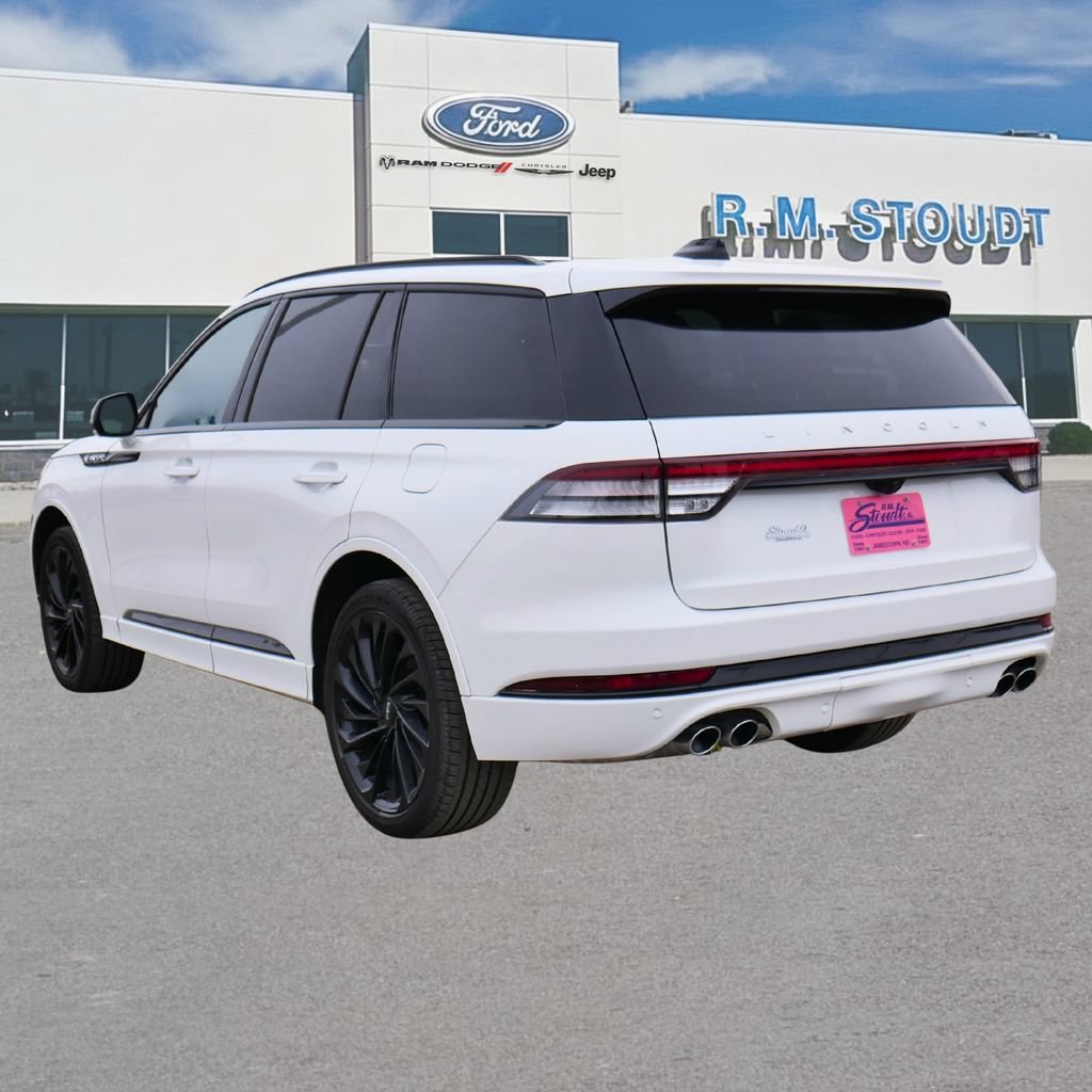 Used 2025 Lincoln Aviator Reserve w/ Jet Appearance Package AWD/4WD image 9