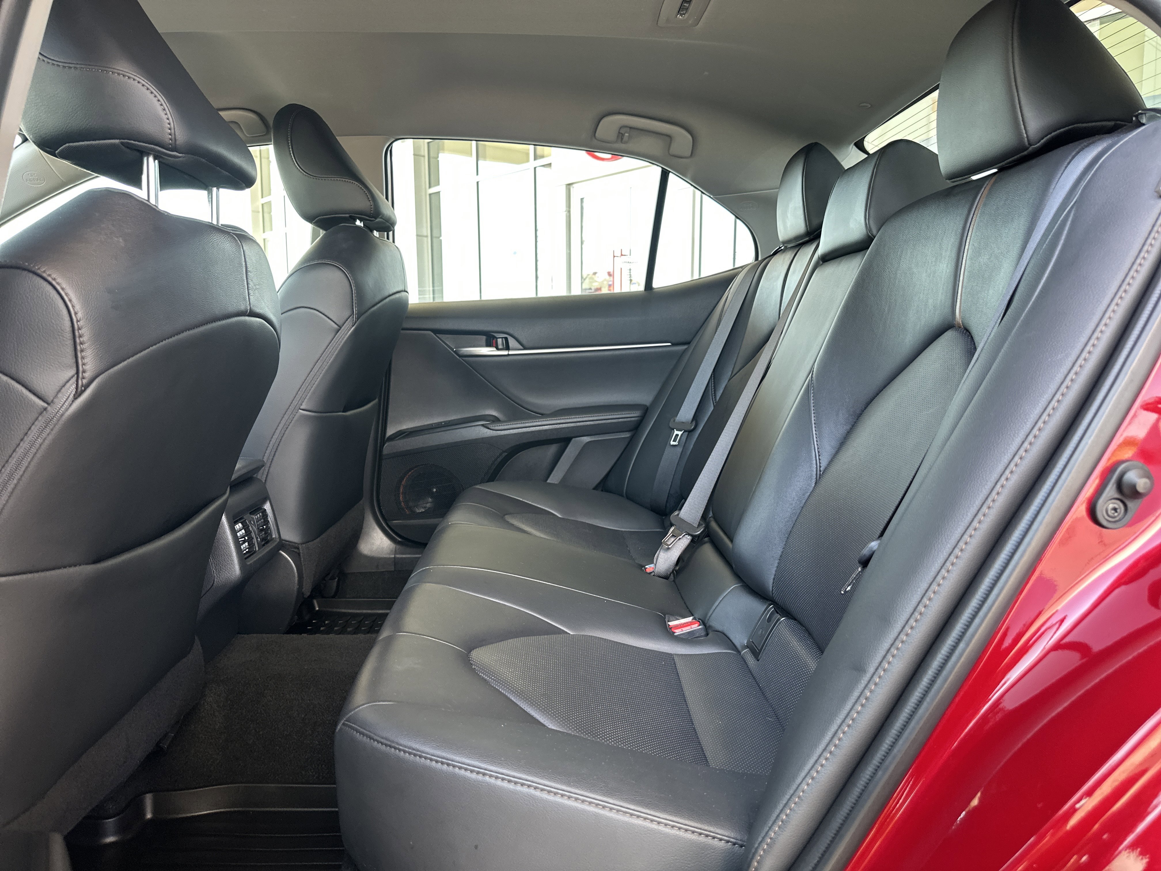 Certified 2020 Toyota Camry XLE w/ Navigation Package AWD/4WD image 19