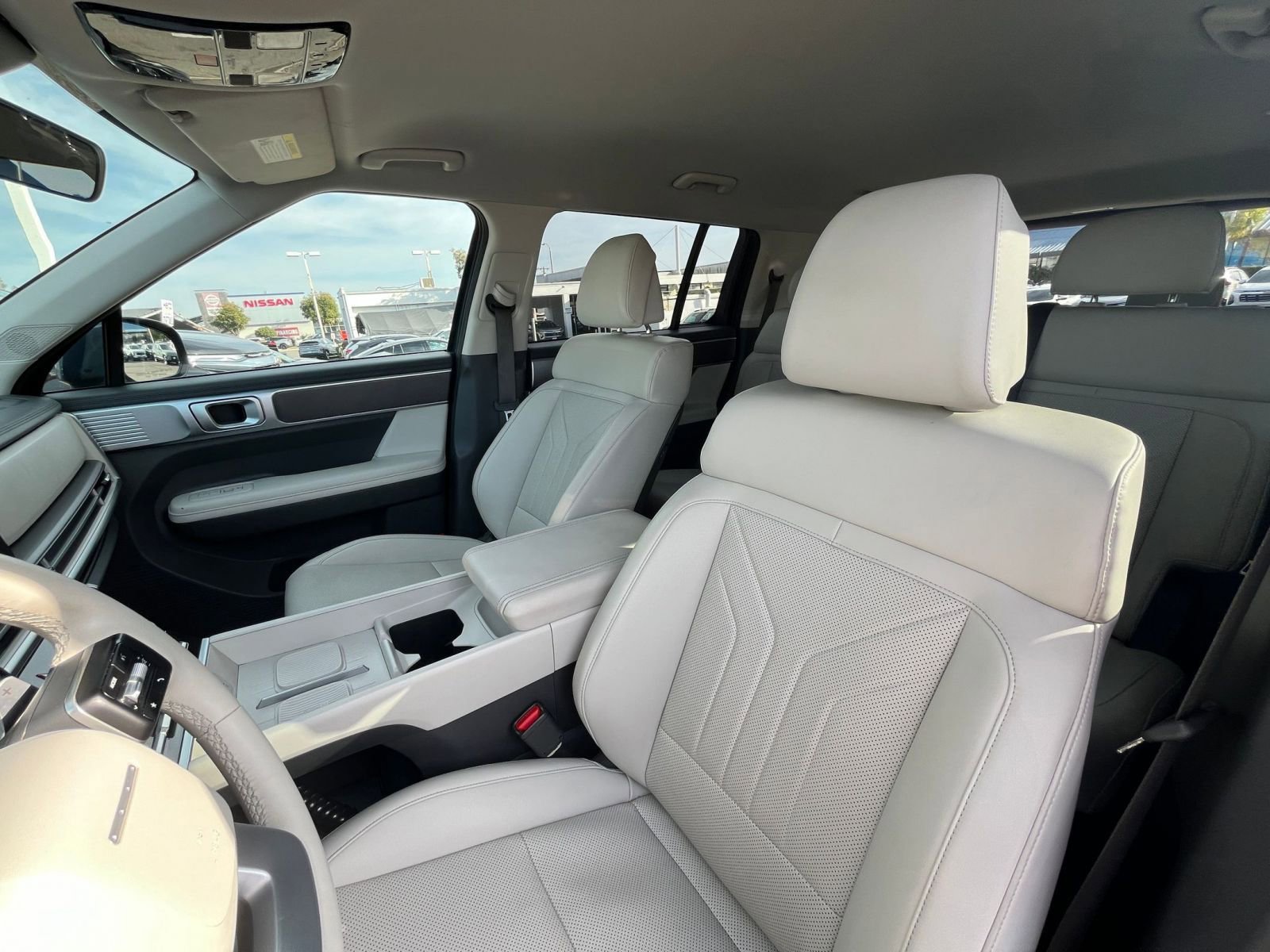 Used 2025 Hyundai Santa Fe SEL image 38