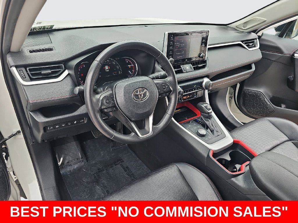 Used 2020 Toyota RAV4 TRD Off-Road AWD/4WD image 16