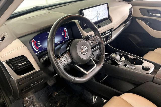 Used 2024 Nissan Rogue SL image 13