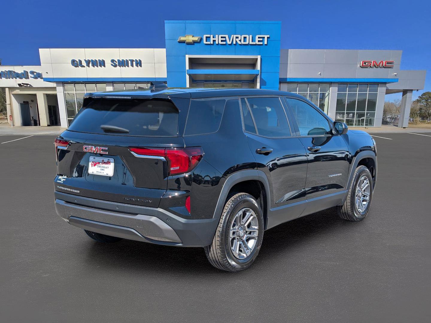 Used 2026 GMC Terrain Elevation image 8