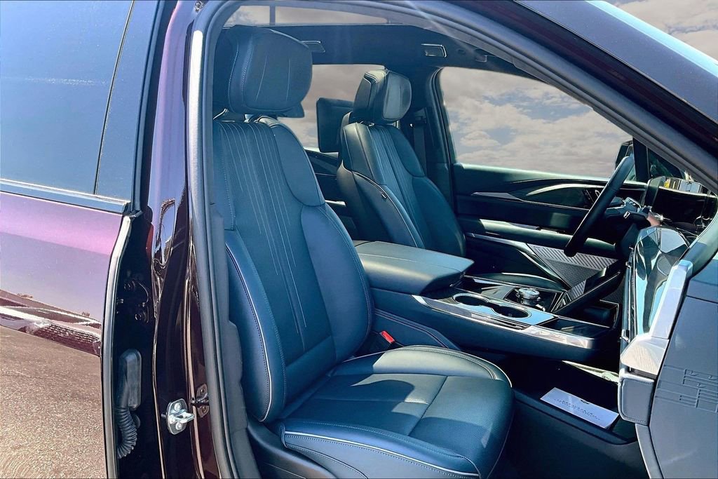 Certified 2025 Cadillac Escalade IQ Sport 2 image 30