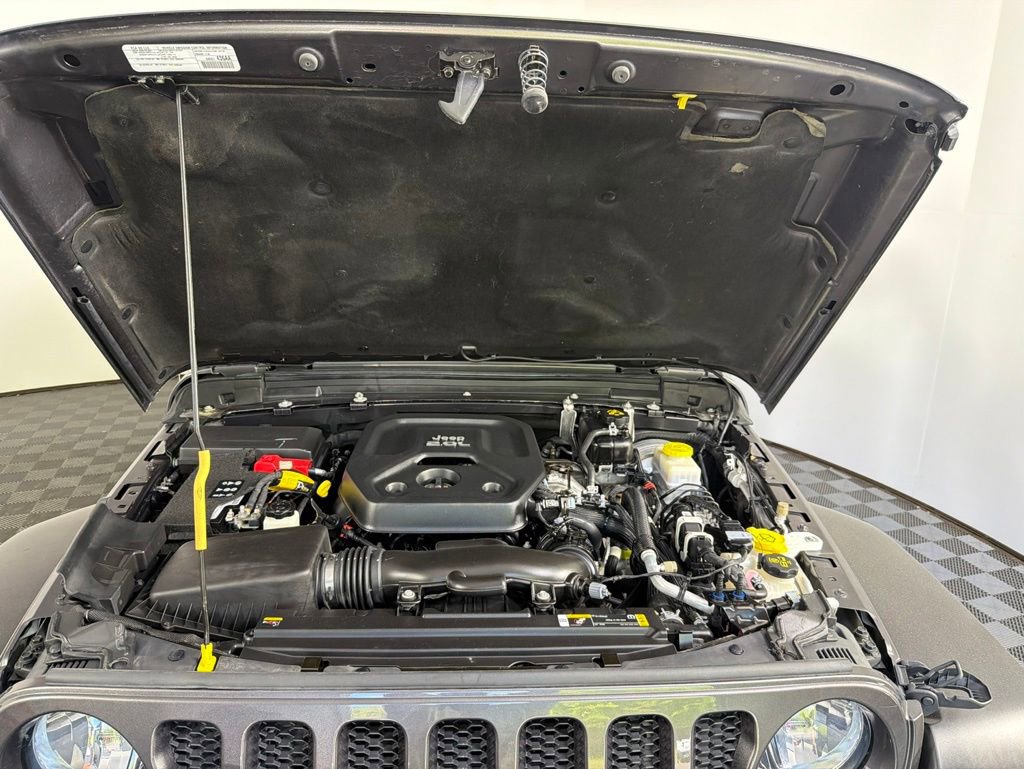 Used 2022 Jeep Wrangler Unlimited Sport AWD/4WD image 6