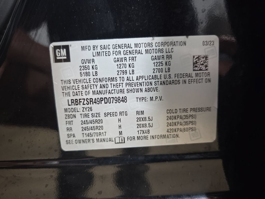 Used 2023 Buick Envision Avenir AWD/4WD image 39