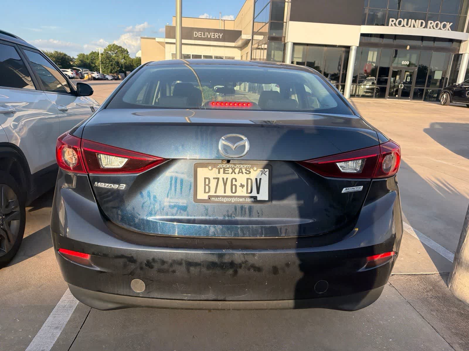 Used 2017 MAZDA MAZDA3 Sport FWD image 6