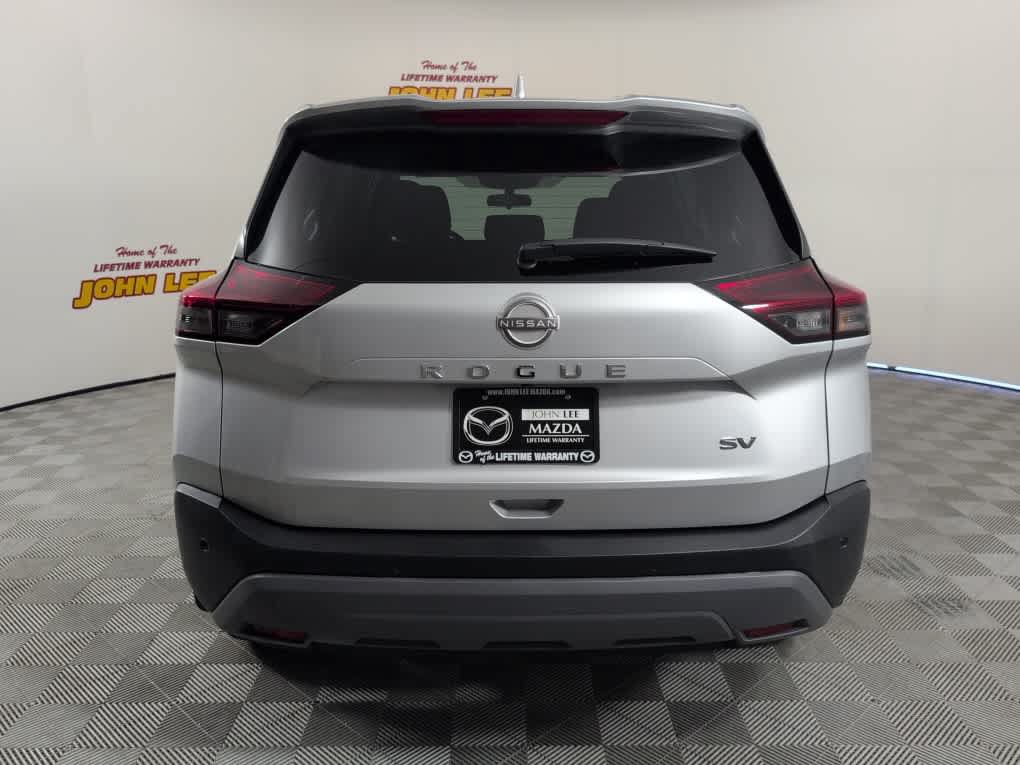 Used 2023 Nissan Rogue SV FWD image 4