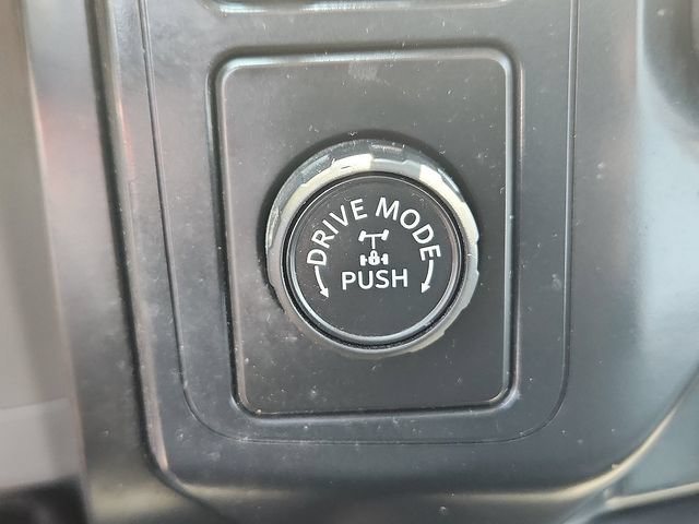 Used 2022 Ford F150 XL w/ Equipment Group 101A High RWD image 17