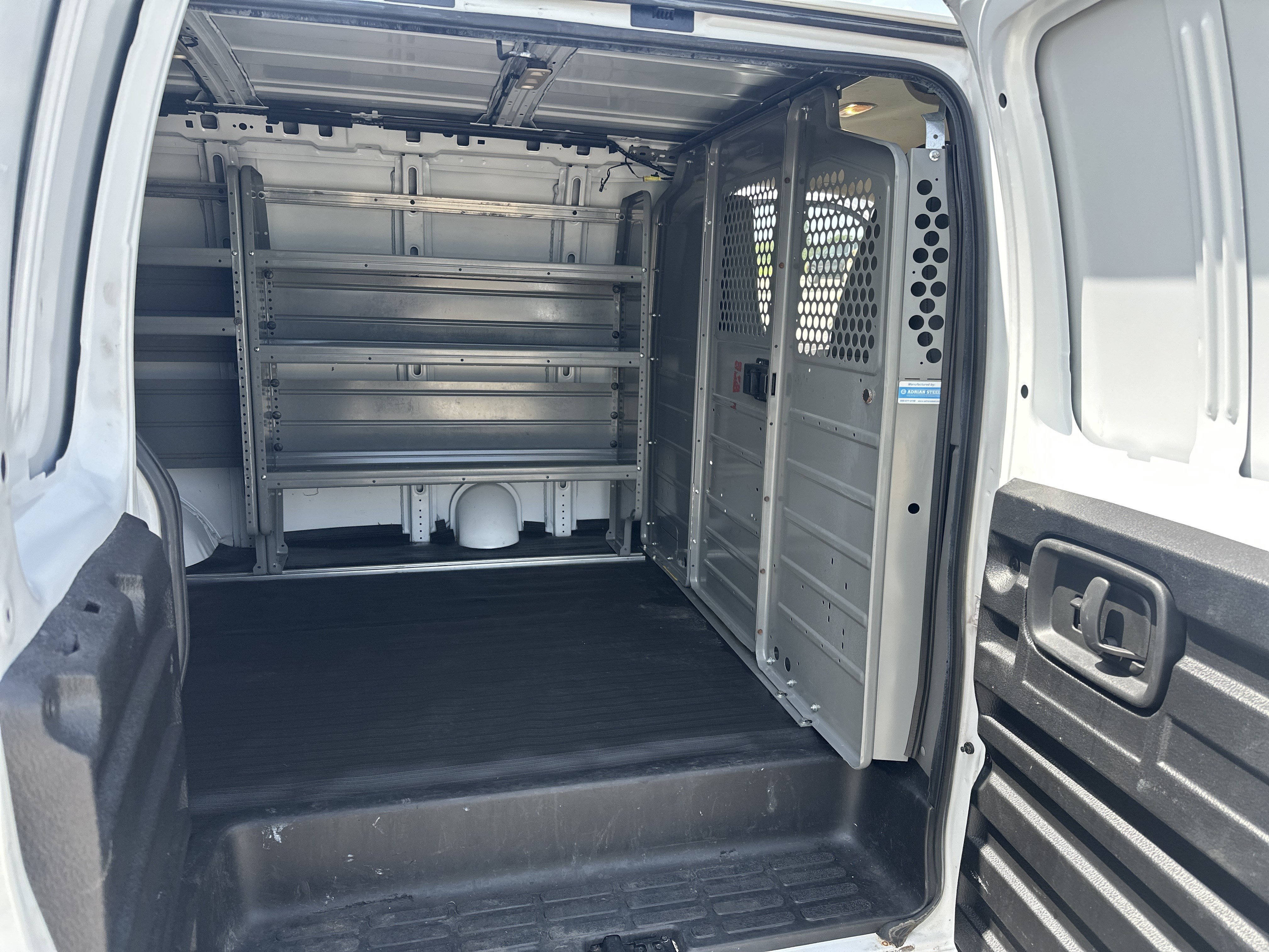 Used 2019 Chevrolet Express 3500 w/ Driver Convenience Package RWD image 29