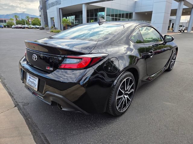 Used 2022 Toyota GR86 w/ ALL Weather Mat Package (TMS) RWD image 4