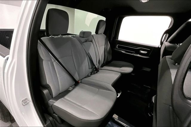 Used 2024 RAM 2500 Big Horn AWD/4WD image 25