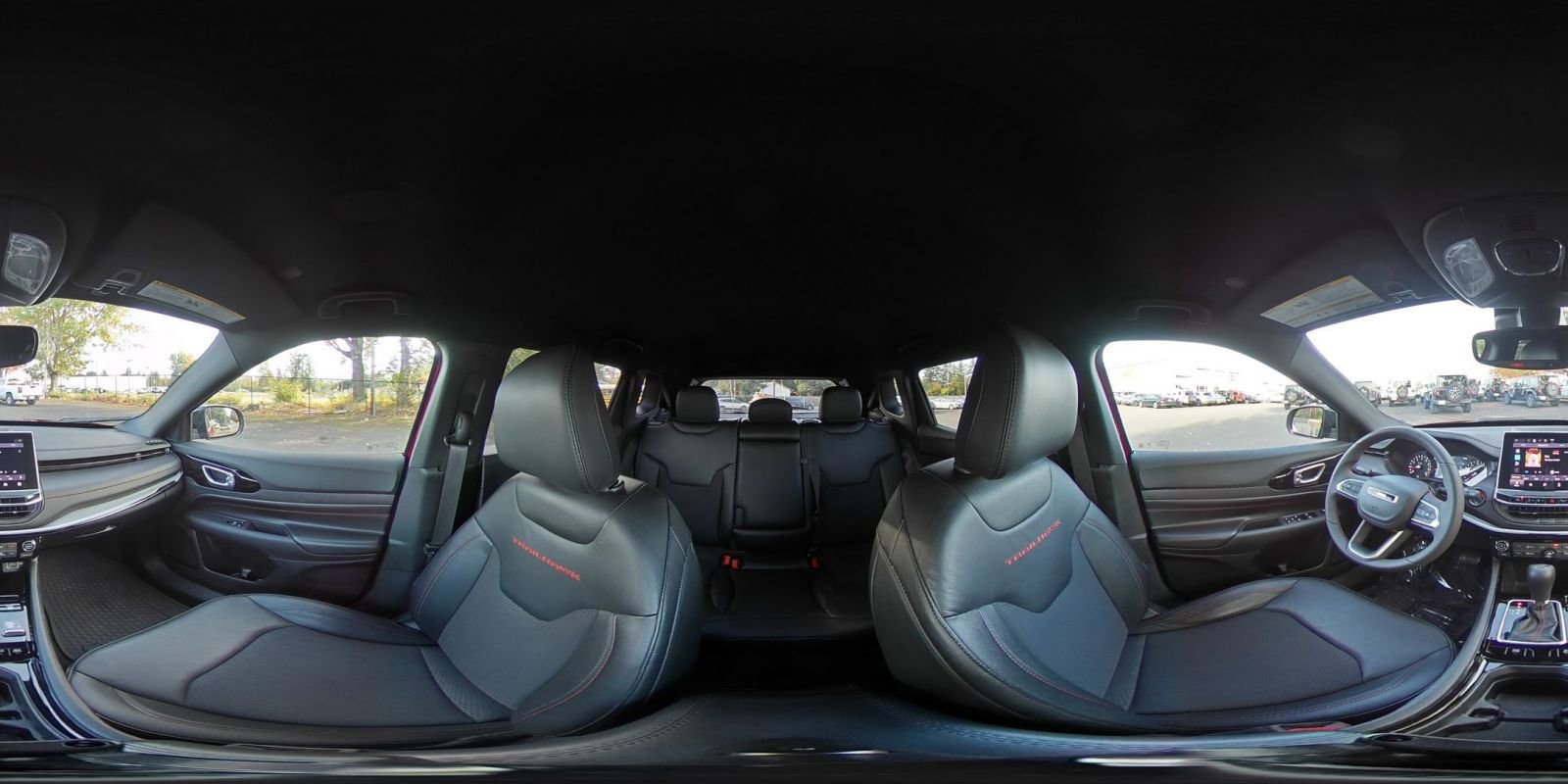 Used 2025 Jeep Compass Trailhawk image 42