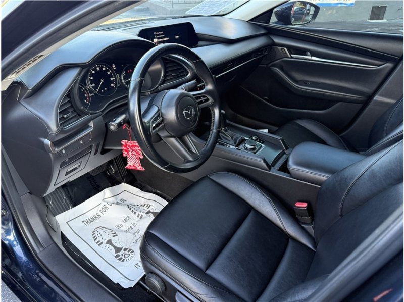 Used 2021 MAZDA MAZDA3 s image 17
