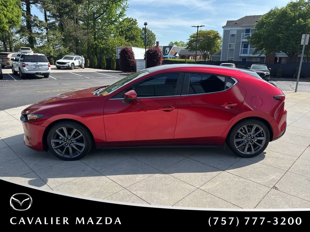 Used 2020 MAZDA MAZDA3 Hatchback FWD image 3