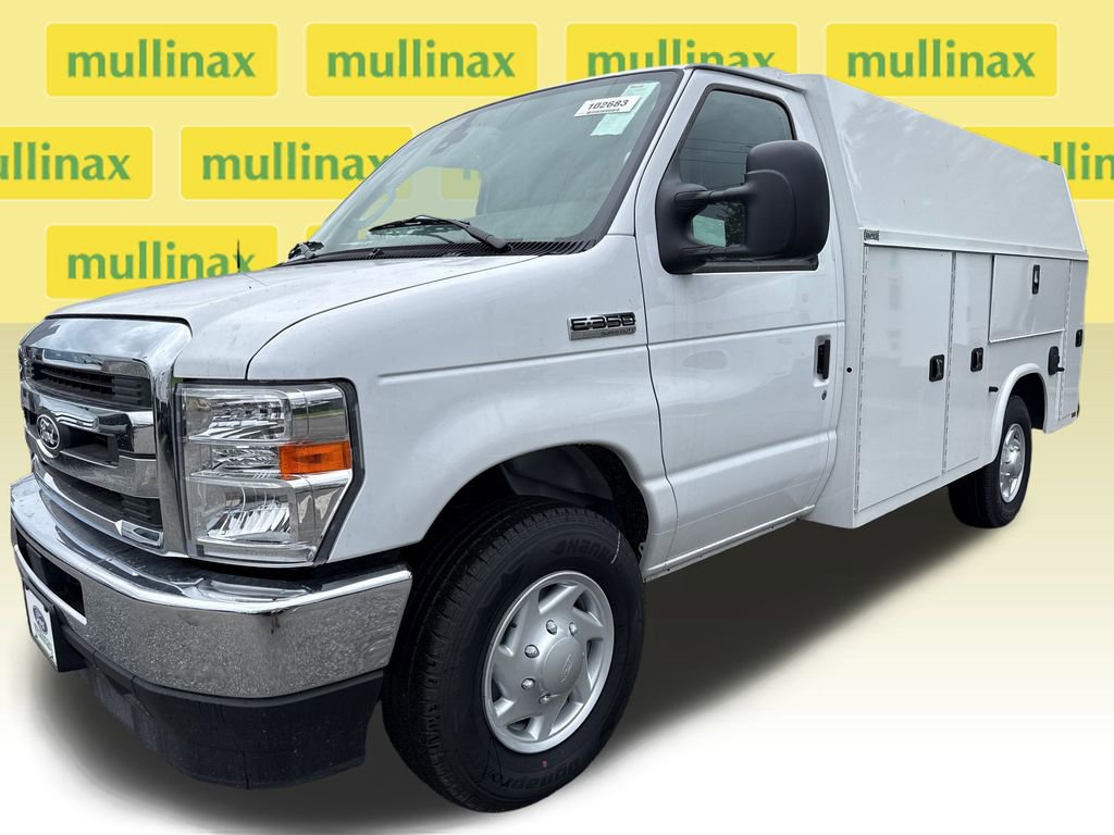 New 2026 Ford E-350 and Econoline 350 Super Duty w/ Power Equipment Group RWD image 16