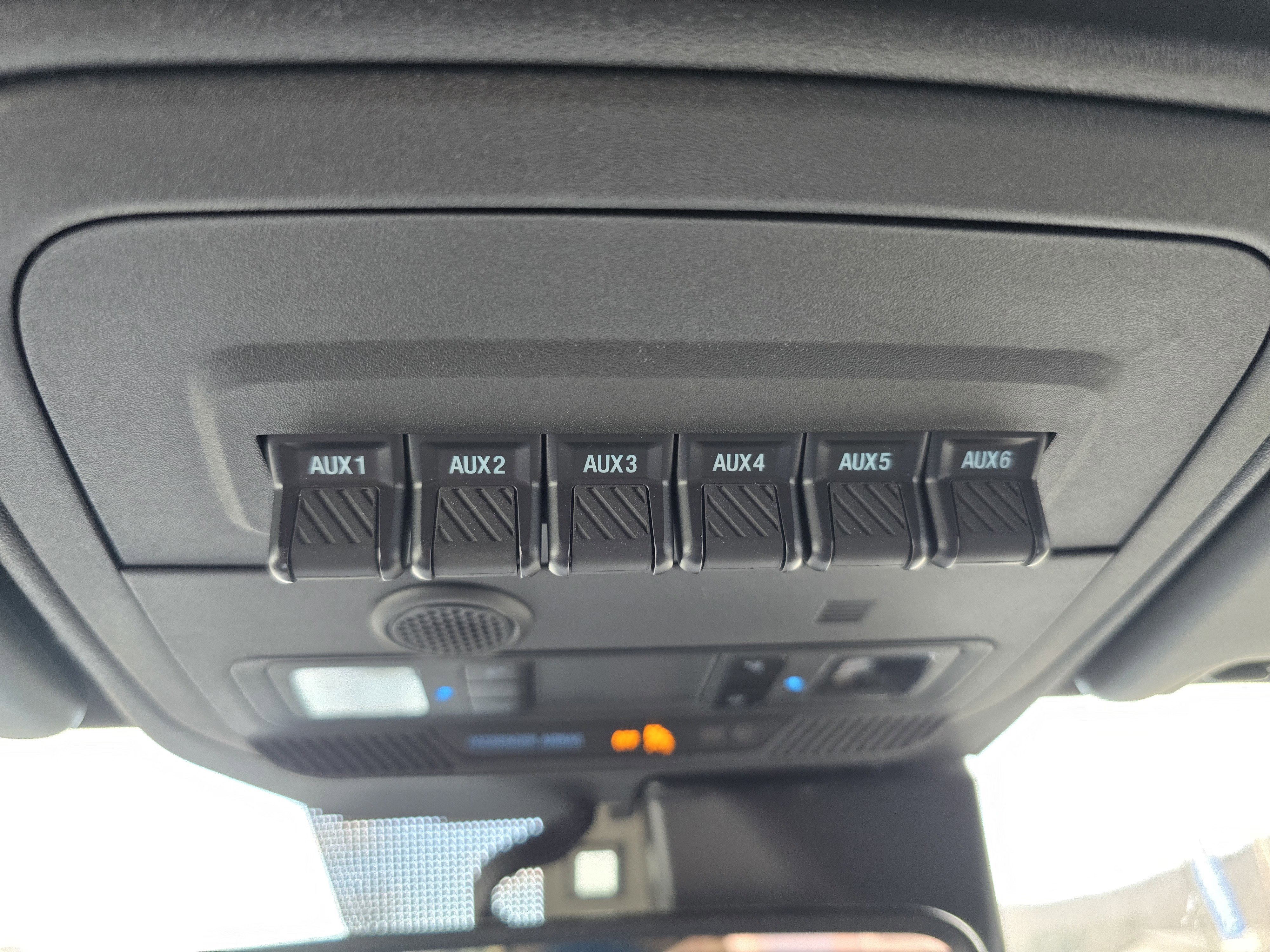 Used 2023 Ford Bronco Wildtrak image 31