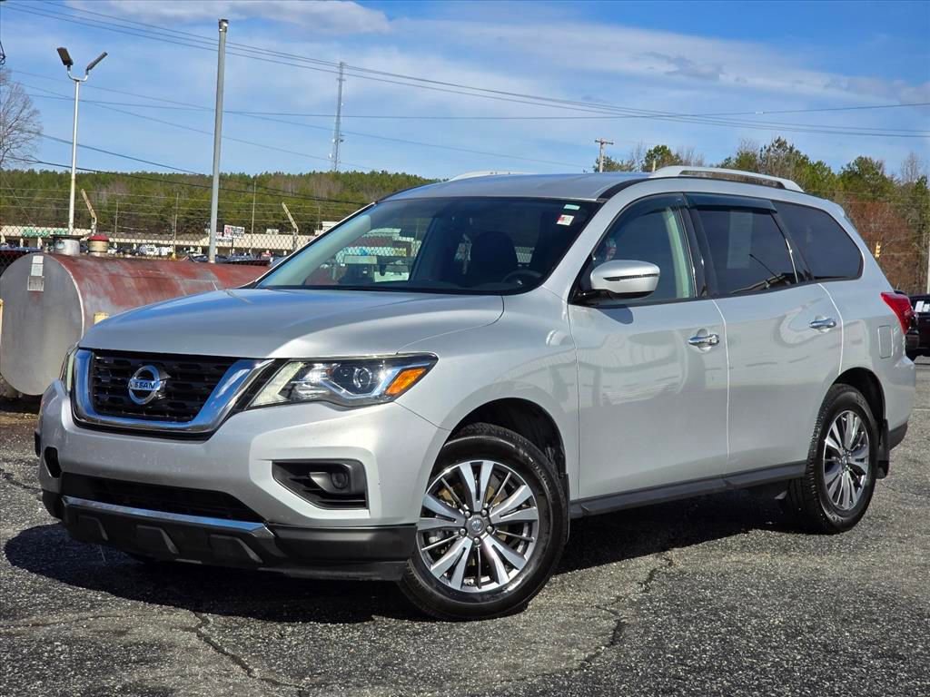 Used 2019 Nissan Pathfinder S image 2