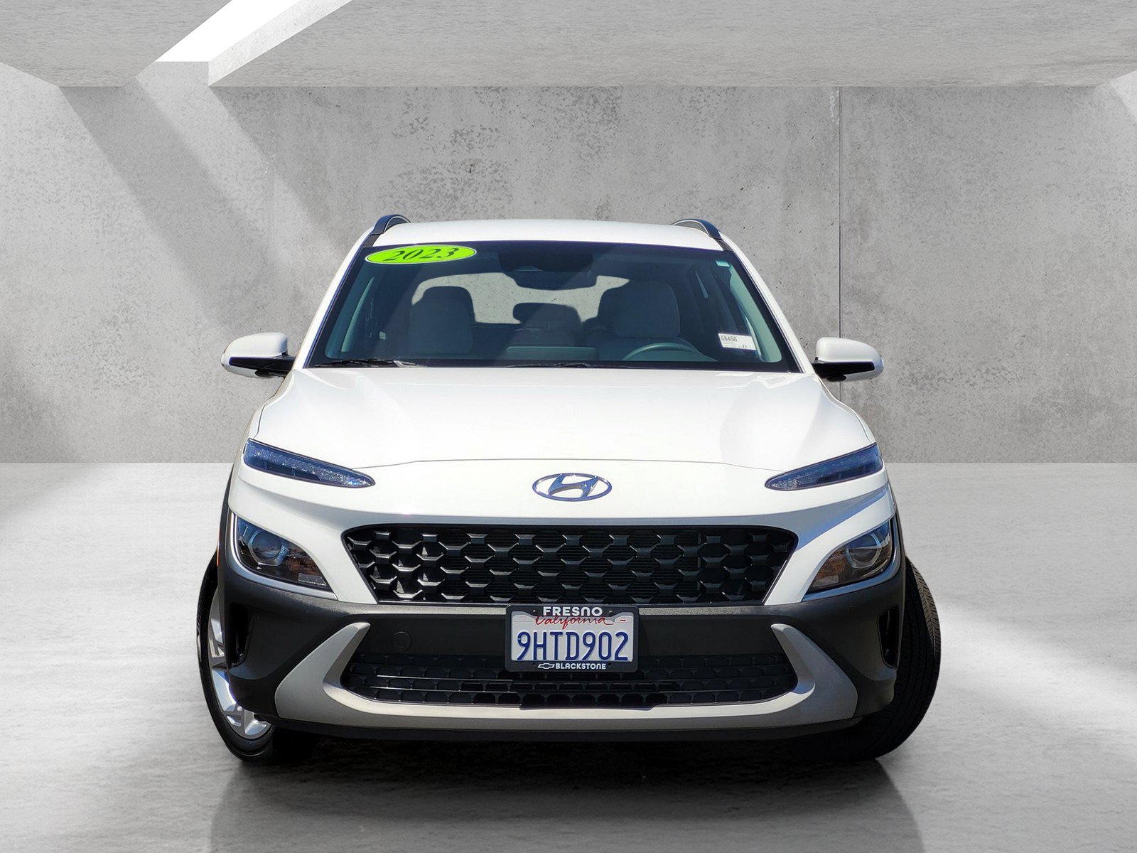 Used 2023 Hyundai Kona SEL w/ Cargo Package AWD/4WD image 2
