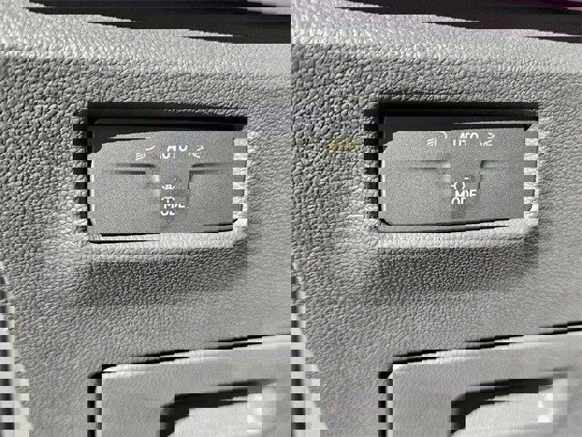 New 2026 Volkswagen Tiguan SE image 26