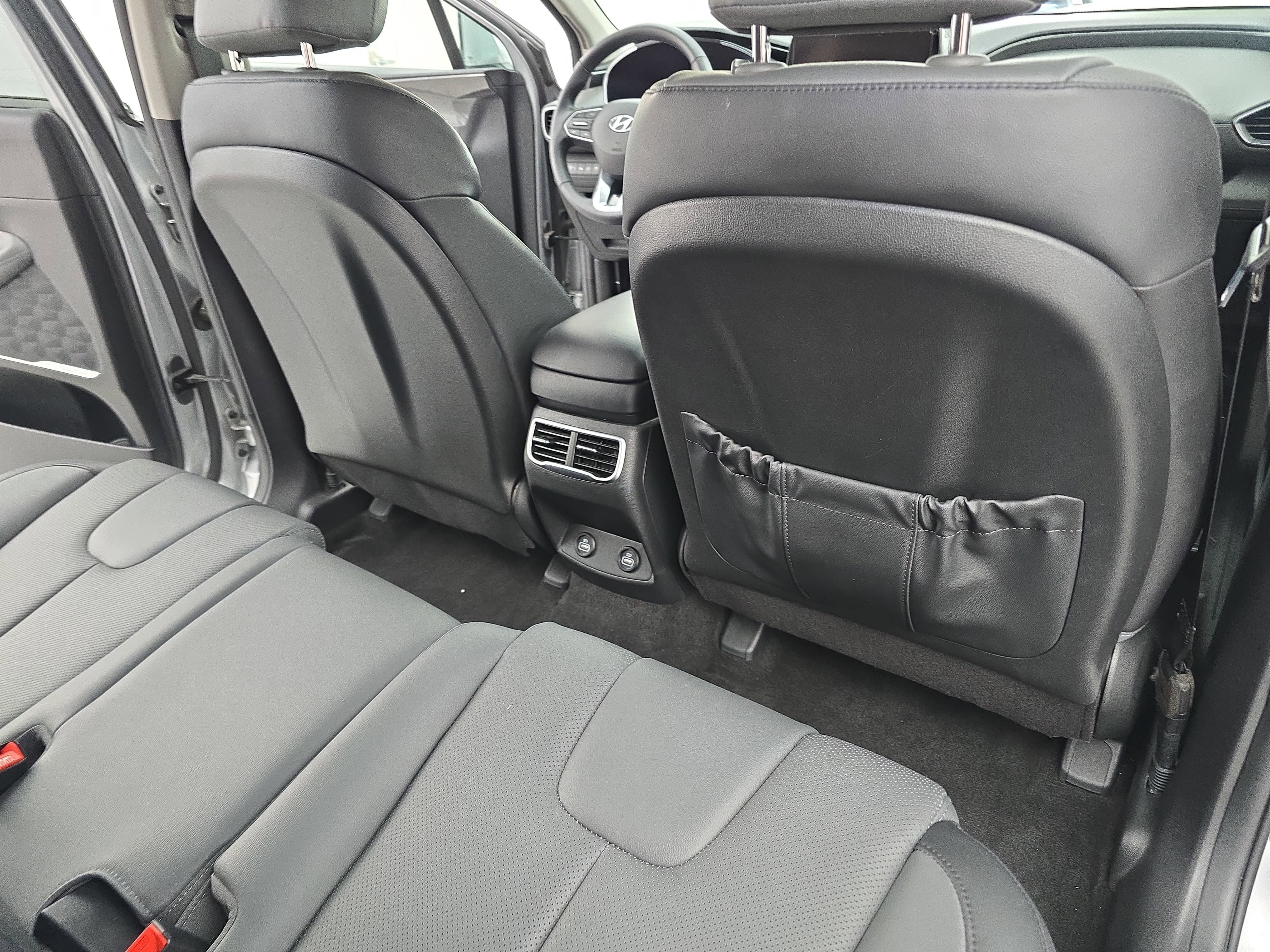 Used 2023 Hyundai Santa Fe SEL w/ Premium Package AWD/4WD image 11