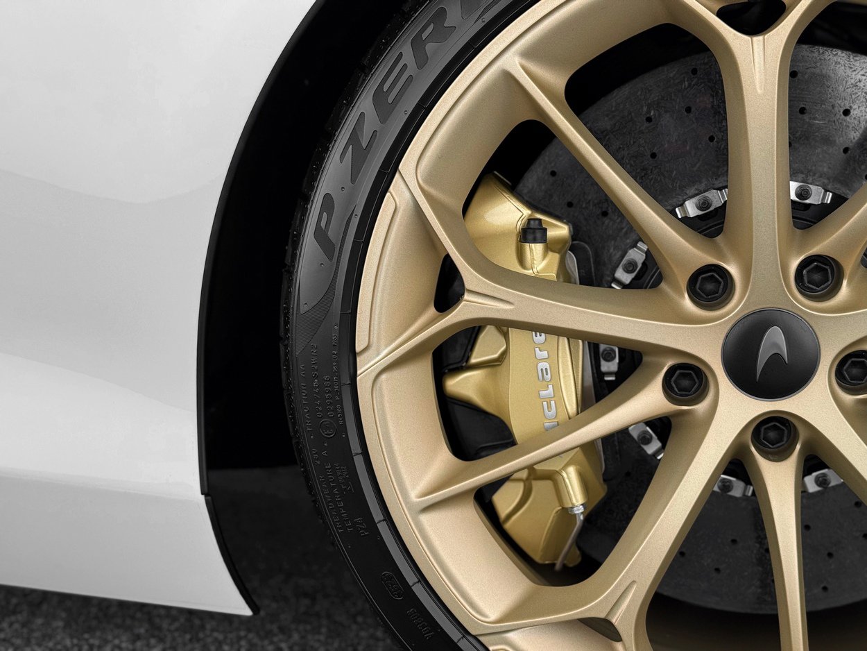 New 2026 McLaren Artura Spider image 45