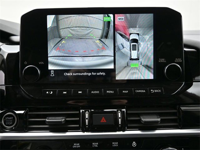 Used 2024 Nissan Pathfinder SL image 4