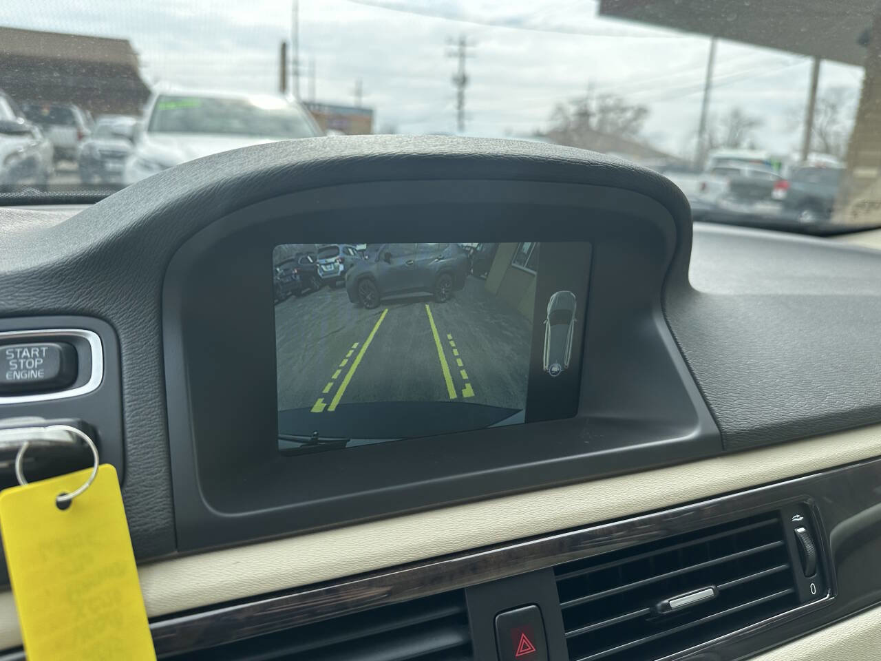 Used 2015 Volvo XC70 T6 Platinum w/ Protection Package image 20