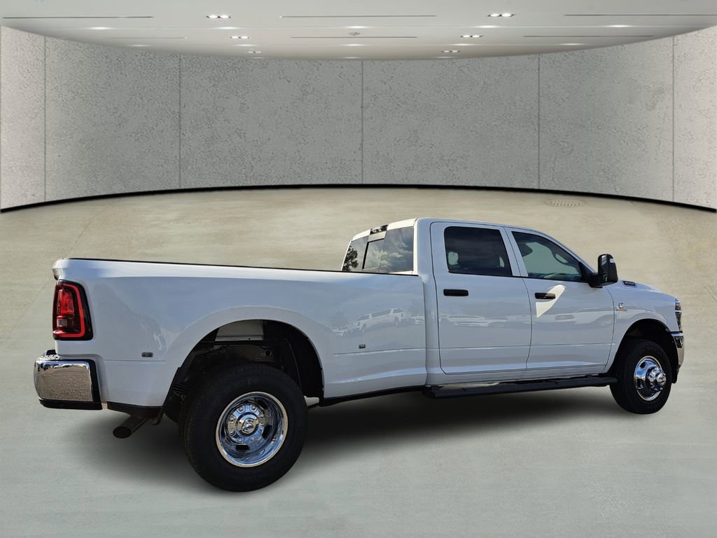 New 2026 RAM 3500 Tradesman image 5