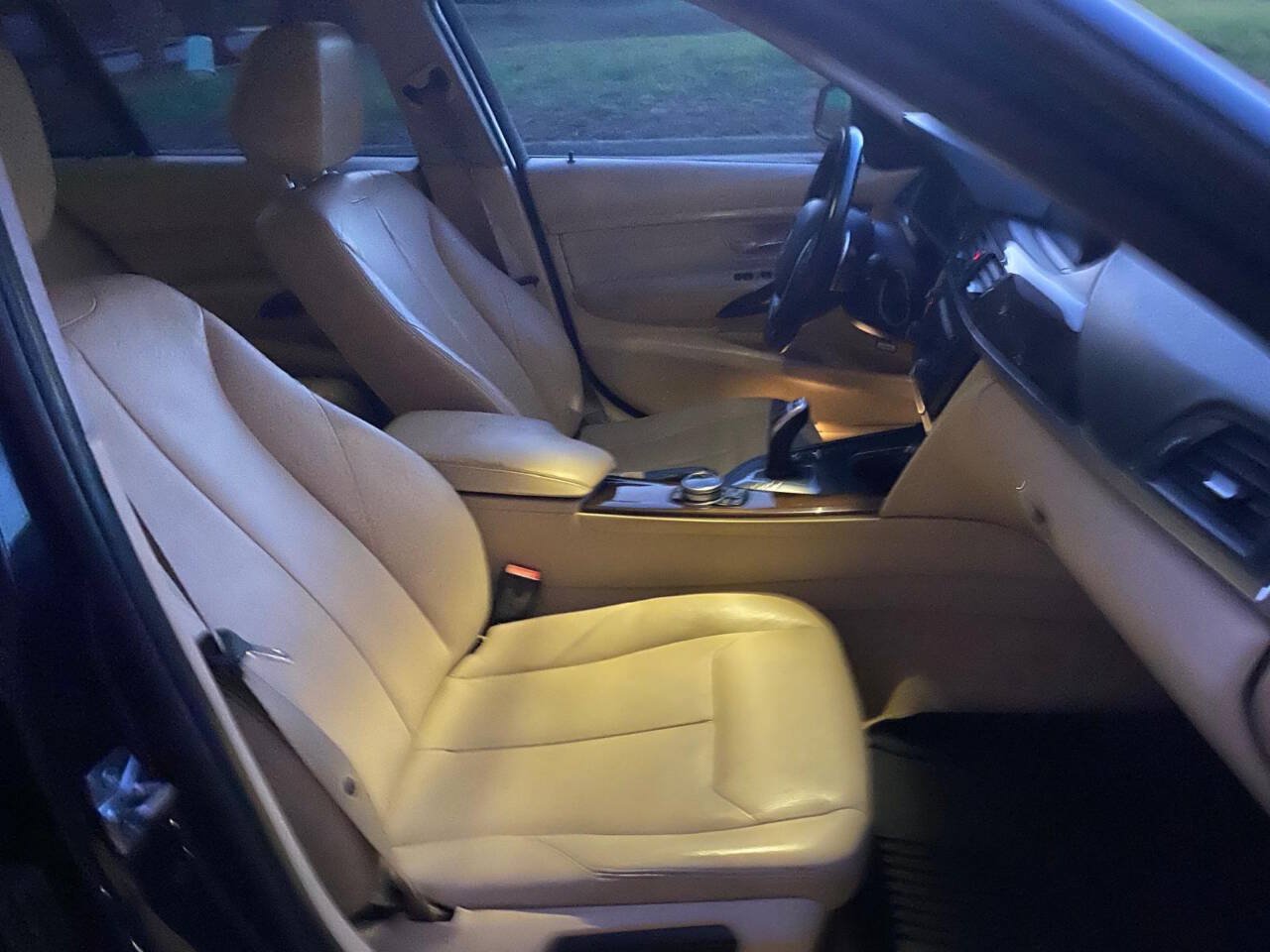 Used 2014 BMW 328d xDrive Wagon AWD/4WD image 10