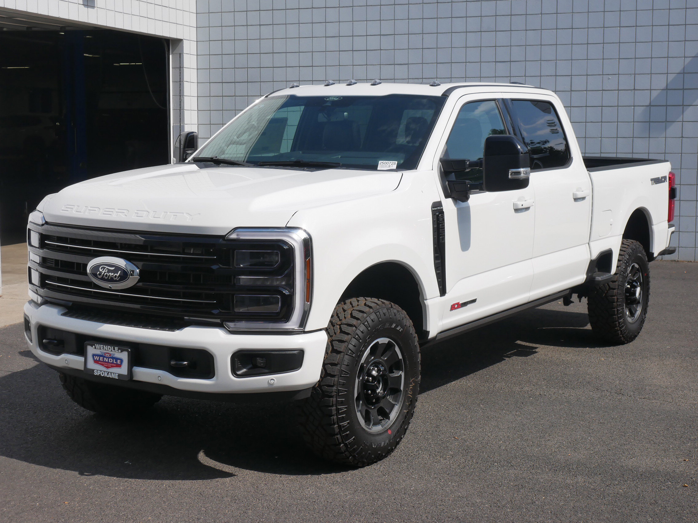New 2026 Ford F250 Platinum image 2