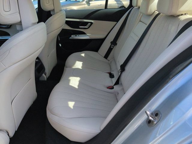 New 2026 Mercedes-Benz E 350 4MATIC Sedan image 13
