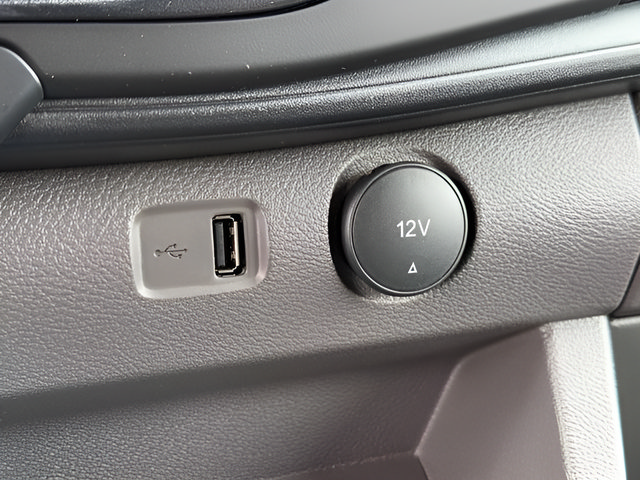 New 2026 Ford Transit 250 148 Medium Roof Extended AWD image 8