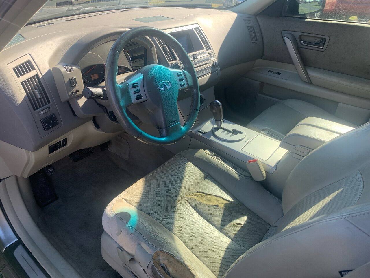 Used 2005 INFINITI FX35 AWD image 10