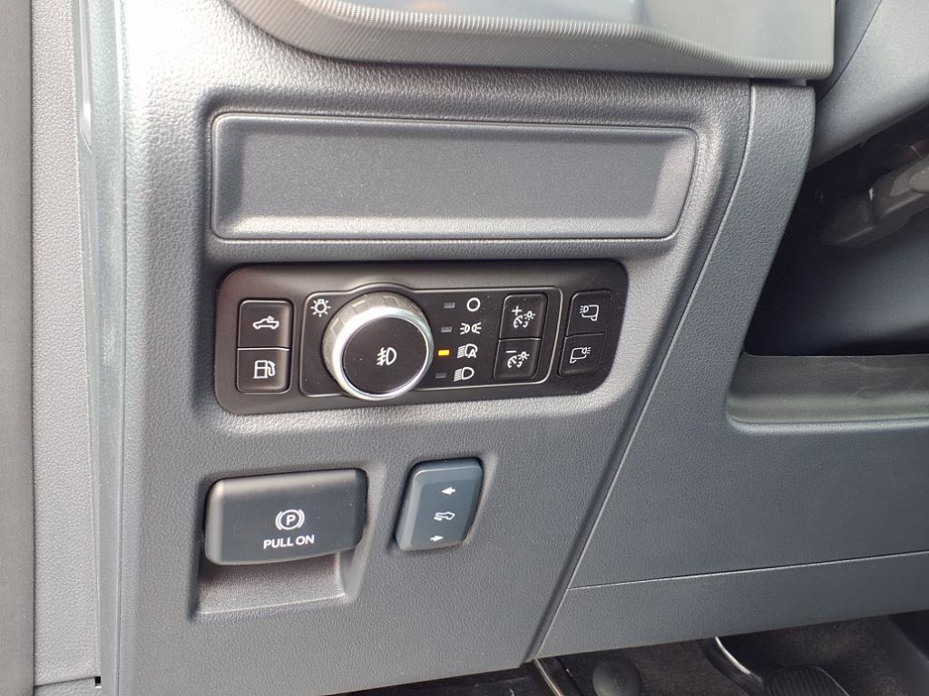New 2025 Ford F150 Lariat image 28