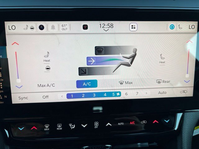 New 2026 Jeep Grand Cherokee Limited AWD/4WD image 29