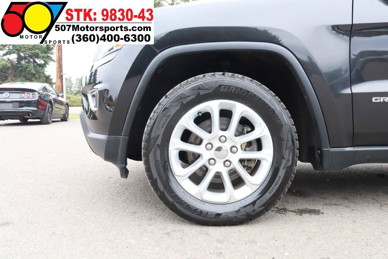 Used 2014 Jeep Grand Cherokee Laredo w/ 18" Wheel & 8.4" Radio Group AWD/4WD image 26