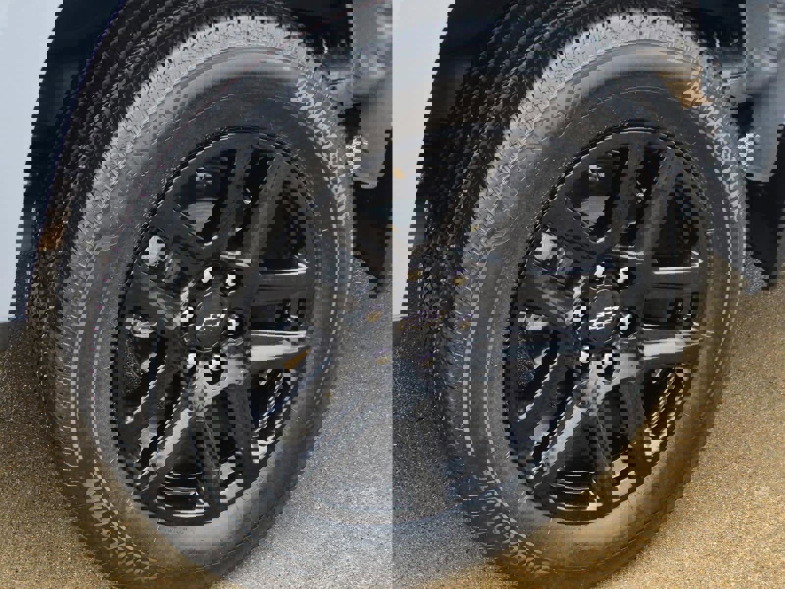 Used 2024 Chevrolet Silverado 1500 Custom image 7