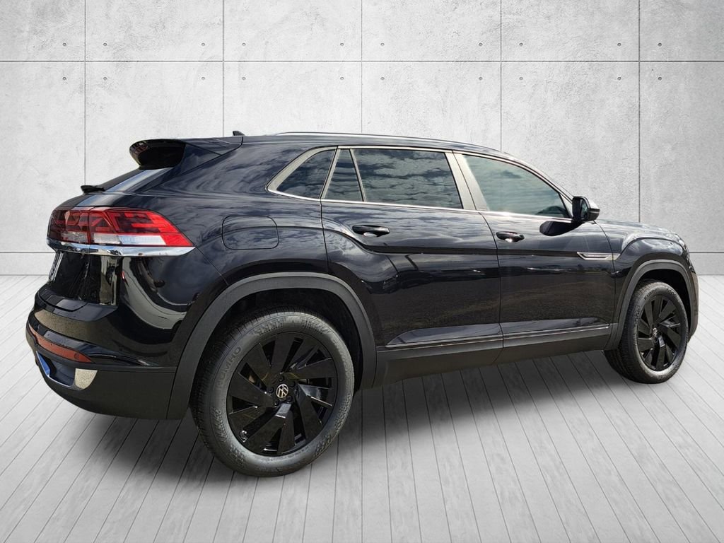 New 2026 Volkswagen Atlas Cross Sport SE FWD image 5