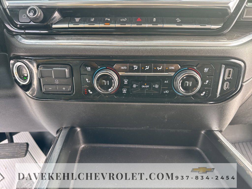 Used 2025 Chevrolet Silverado 3500 LTZ w/ LTZ Plus Package image 15