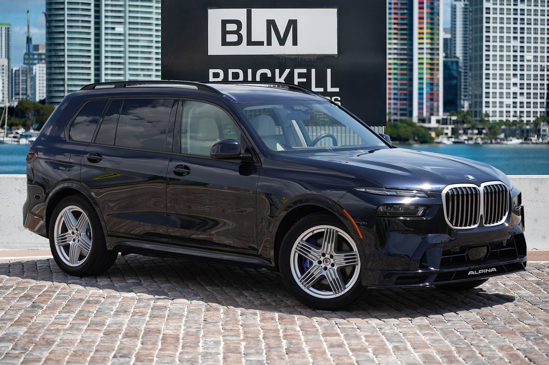 Used 2024 BMW ALPINA XB7 AWD/4WD image 1