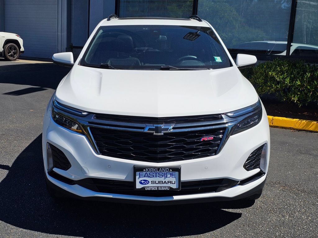 Used 2023 Chevrolet Equinox RS w/ RS Leather Package AWD/4WD image 2