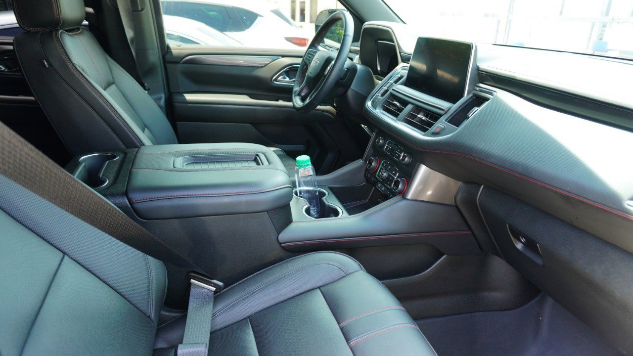 Used 2024 Chevrolet Tahoe RST w/ Luxury Package RWD image 8