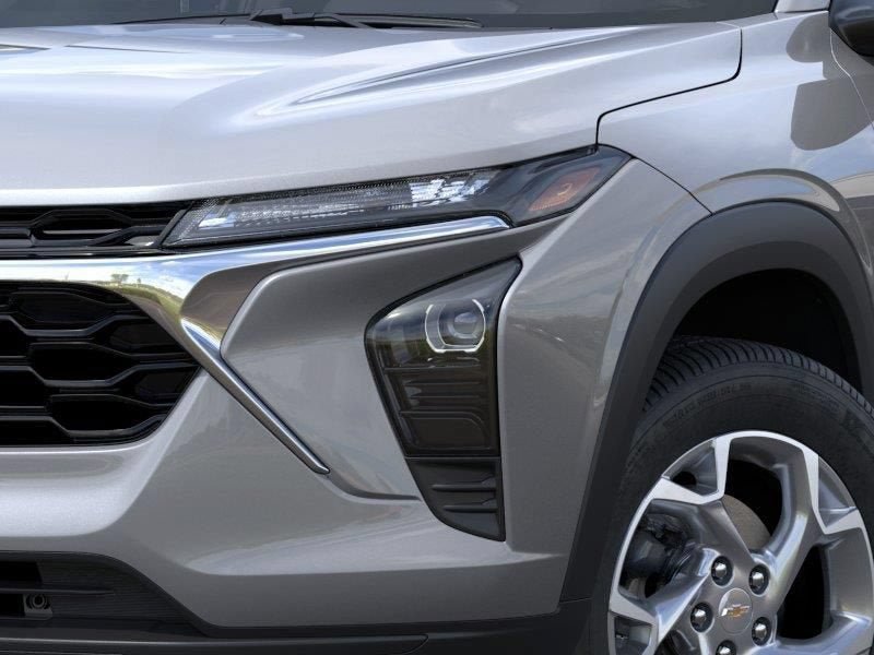 New 2026 Chevrolet Trax LS w/ LS Convenience Package FWD image 10