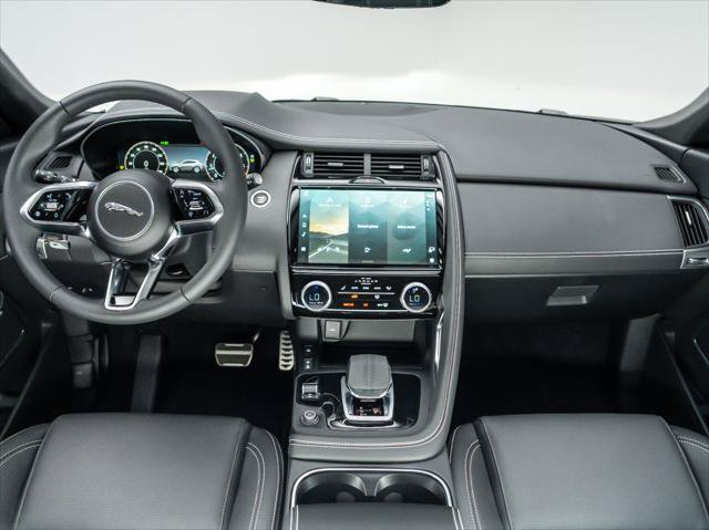 New 2024 Jaguar E-PACE R-Dynamic SE AWD/4WD image 19