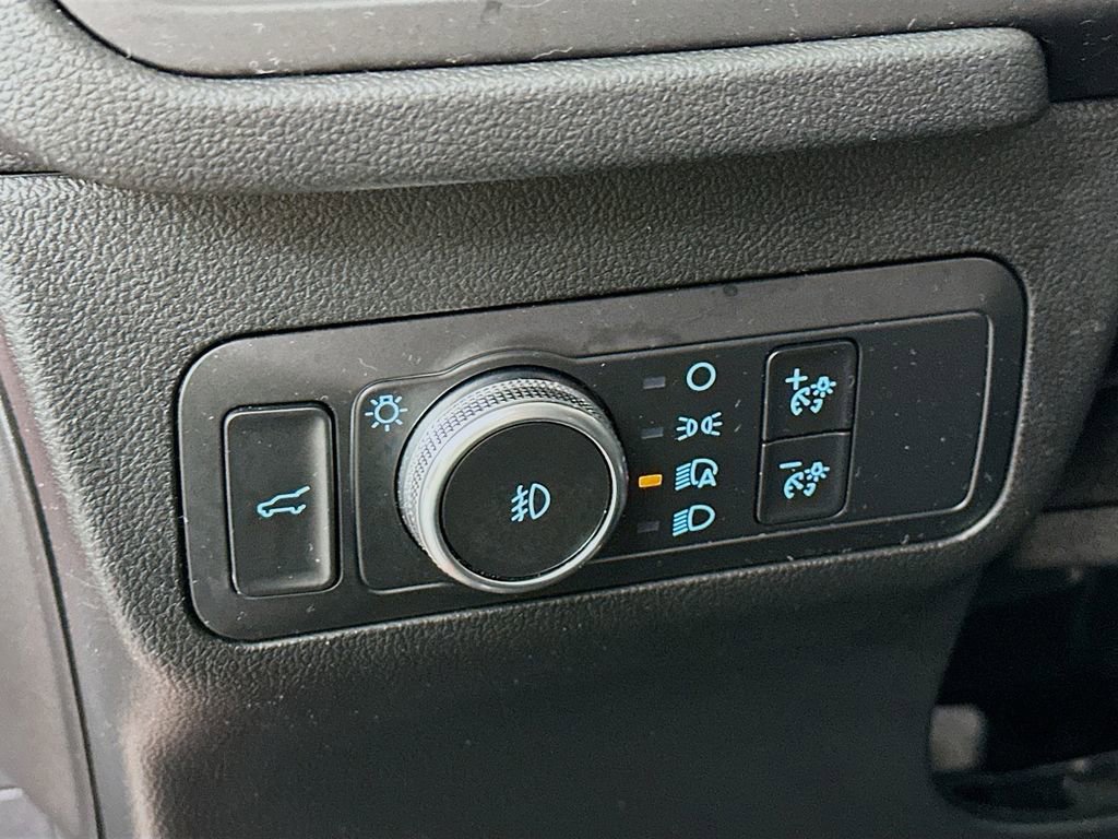 Used 2020 Ford Escape SEL image 15