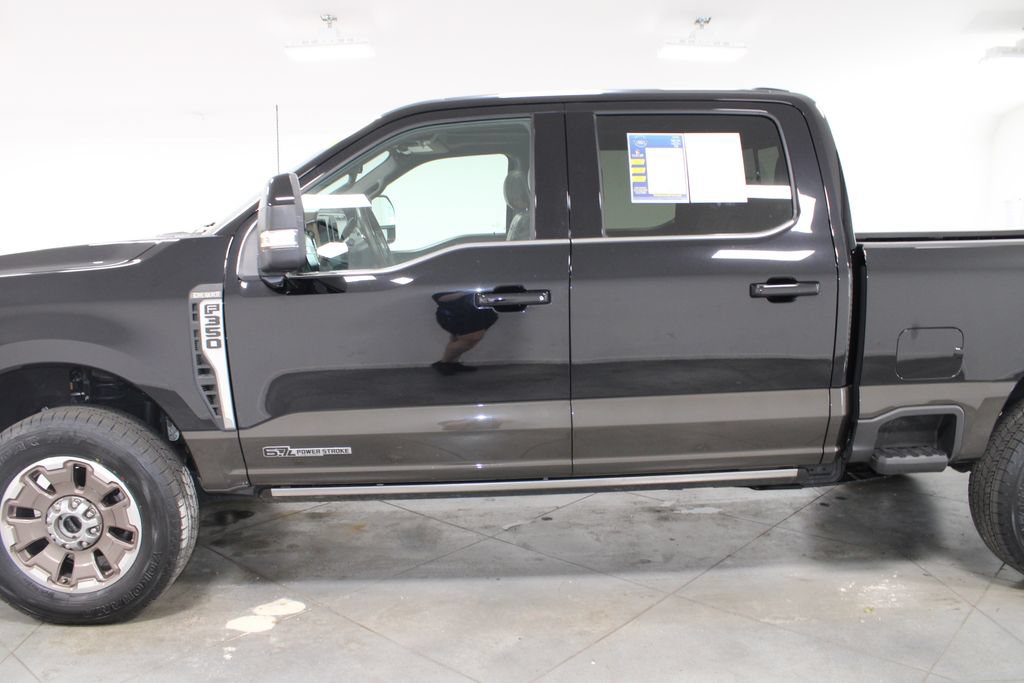 Used 2025 Ford F350 King Ranch w/ FX4 Off-Road Package AWD/4WD image 6