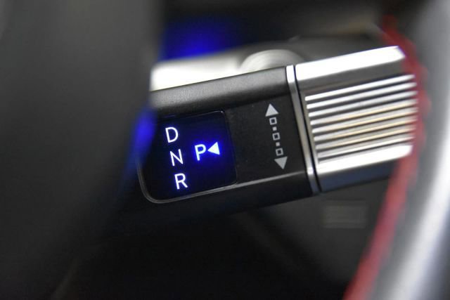 Used 2025 Hyundai Kona N Line S FWD image 31